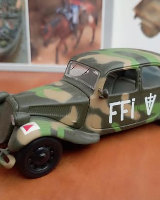Modellino veicolo Militare , scala 1:43