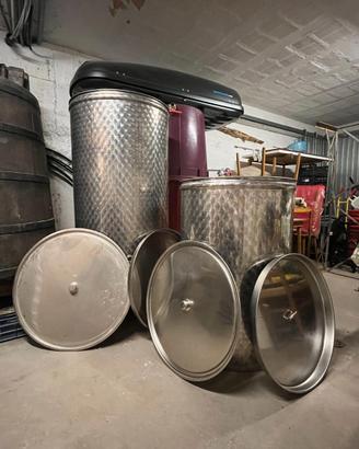 Attrezzatura per fare vino