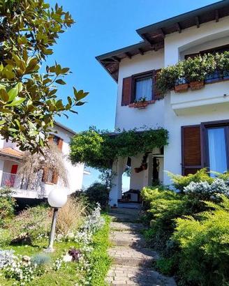 Villa di 165 m² con 4 locali e box auto a Gudo Vis