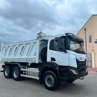 IVECO TRAKKER 450 NUOVO 3 ASSI ALLESTIMENTO RIBALT