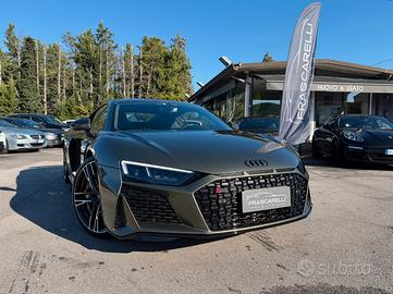 Audi R8 Coupé V10 quattro S tronic performance/!!1