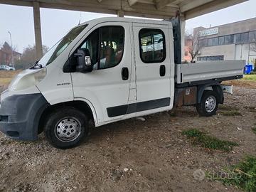 fiat ducato 7 posti con cassone fisso 