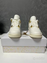Jordan 4 metallic gold