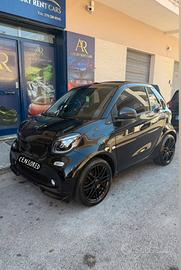 SMART ALLESTIMENTO BRABUS