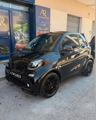 SMART ALLESTIMENTO BRABUS