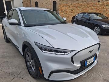 Ford Mustang Mach-E Extended 300CV