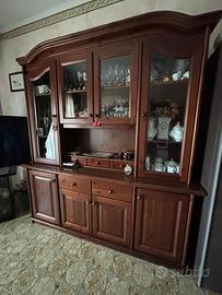 Vetrina credenza in stile classico