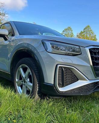 Audi Q2 30 1.0 tfsi S line edition