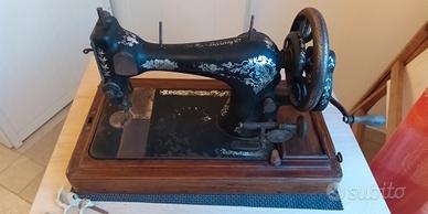 Vecchia Macchina da Cucire Singer 48K del 1906