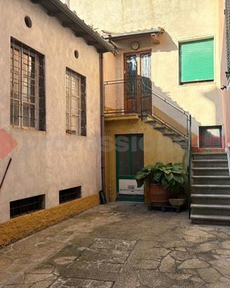 Terratetto Coreglia Antelminelli [UM257MGVRG]