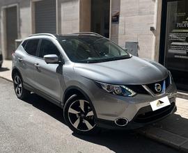 Nissan Qashqai 1.5 dCi Tekna **FULL**