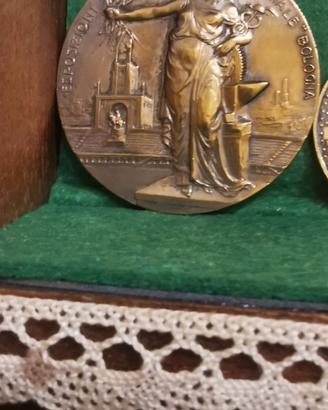 medaglia commemorativa