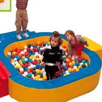 Piscina con palline per bambini