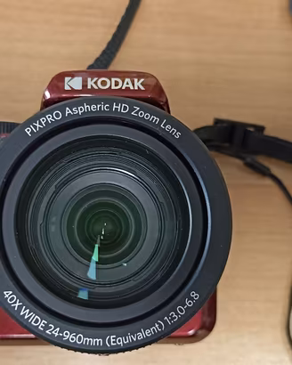 Fotocamera Kodak Pixpro AZ405 Colore Rosso
