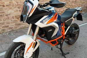 KTM 1290 R 2021