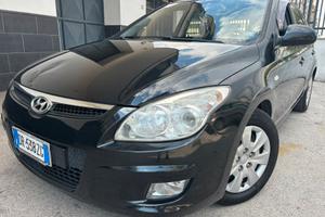 Hyundai i30 1.6 CRDi VGT 16V 90CV 5p.