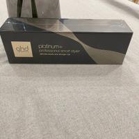Piastra per capelli GHD Platinum+, non aperta