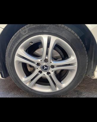 4 Cerchi in lega 17 originali mercedes con gomme