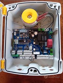 Centrale SERAI CR/61 per automazione cancelli