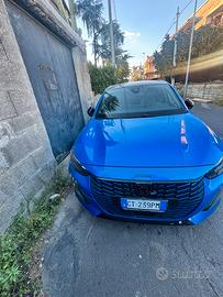 Peugeot 208 GT HYBRID 2024