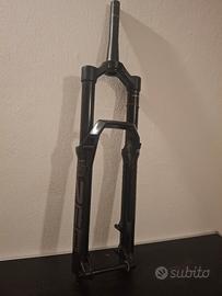 Forcella Rockshox Zeb base, 170 mm 