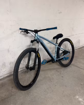 bici da wheelie