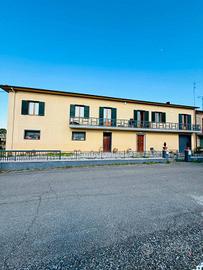 Villa di 408 m² con più di 5 locali e box auto dop