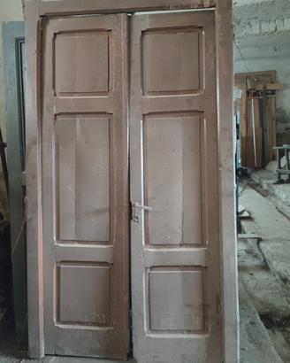Porta in legno 