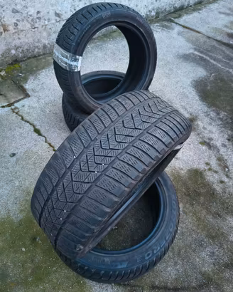 235 45 r18 Pirelli sottozero nexen winguard sport2