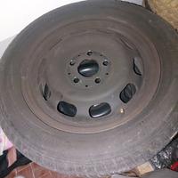 4  cerchi con gomme per Mercedes originali 