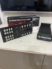 Traktor x1 mk2 con stand