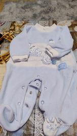 Scatola con circa 28 pezzi