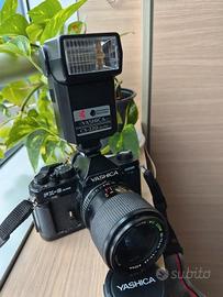 Yashica FX-3 Super 2000 con 35-70mm e Flash