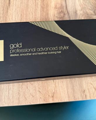 GHD GOLD STYLER