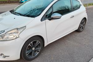 Peugeot 208 1.2 puretech