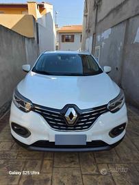 kadjar blue dci 8v 115 cv sport edition