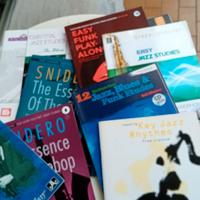 Libri sax , red tenore, leggio