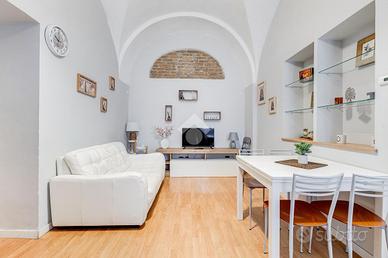 2 LOCALI A ROMA