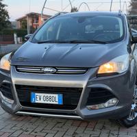 Ford Kuga 2.0 TDCI 140 CV 4WD Titanium