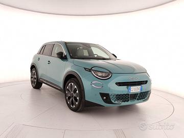 Fiat 600 Hybrid 110 CV DCT MHEV La Prima
