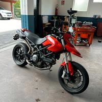 DUCATI HYPERMOTARD 796 A2