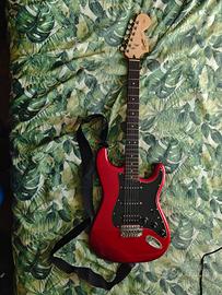 Chitarra elettrica Squier Stratocaster Red Fender 