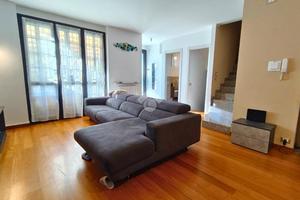 VILLA A SCHIERA A DALMINE
