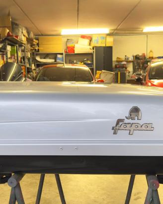 Box Tetto per Auto in abs  FAPA  e barre THULE .