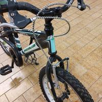 Mountain Bike SHOCKBLAZE da 16 per Bambini