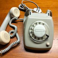 telefoni da tavolo vintage