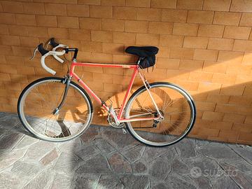 Bici da corsa vintage.