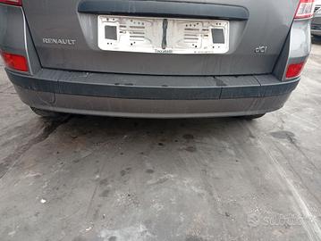 Paraurti posteriore Renault Clio anno 2008 grandto