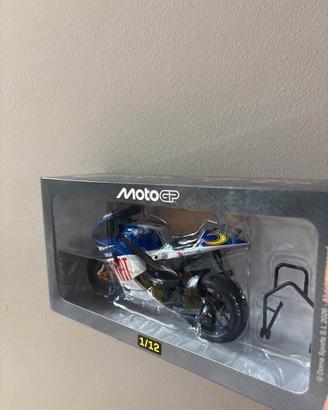 MODELLINO MOTOGP VALENTINO ROSSI 2009