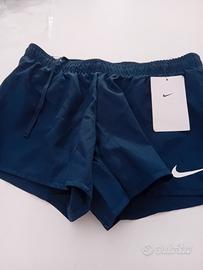 Pantaloncini blu Nike